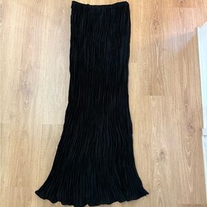 Elizabeth and James Black Pleated Strapless Maxi Dress Size 4